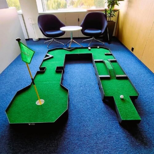 Kompaktowy przenośny tor do minigolfa na sprzedaż – konfigurowalny i idealny do mniejszych przestrzeni | 6 modułów